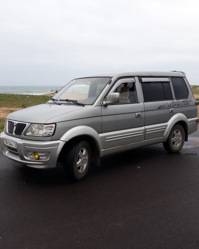 Xe ô tô Mitsubishi Jolie 2003 biển số 78A-044.13